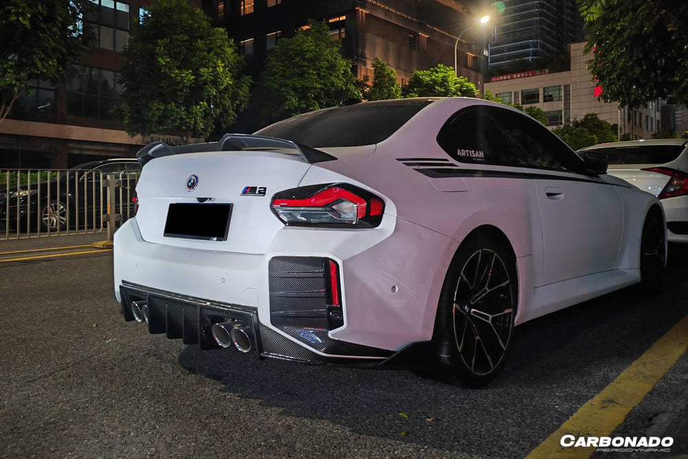 Divisor de parachoques trasero de fibra de carbono seco estilo OD BMW M2 G87 2021-2024 con aletas