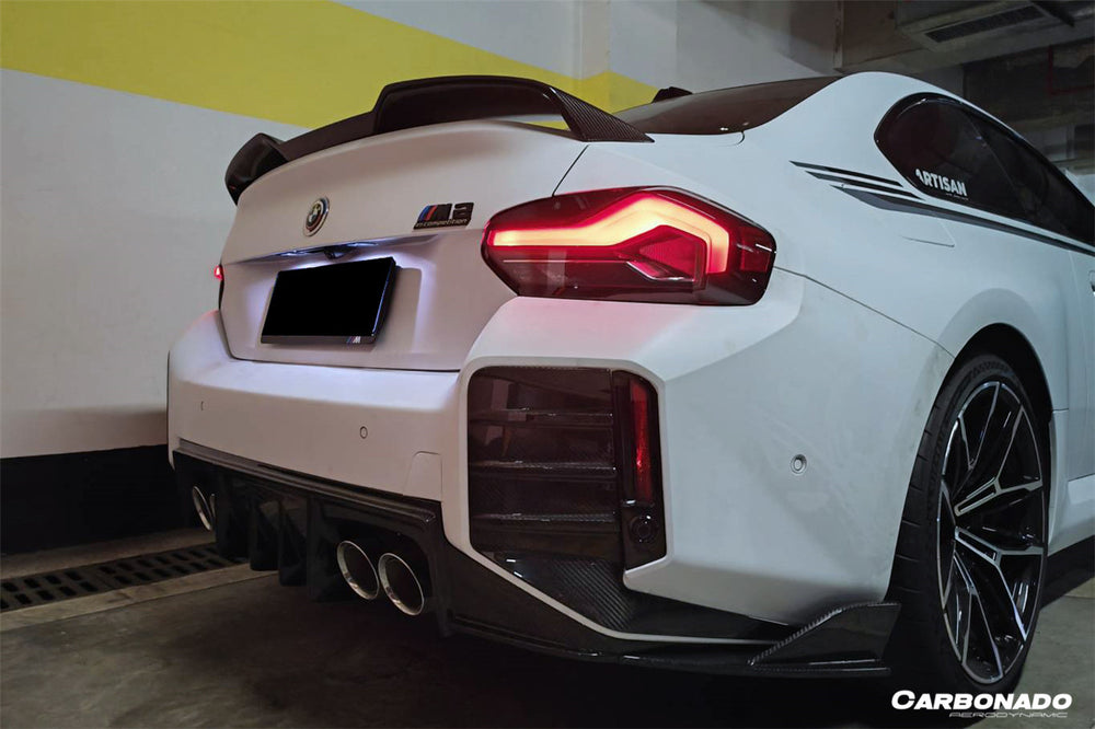 Divisor de parachoques trasero de fibra de carbono seco estilo OD BMW M2 G87 2021-2024 con aletas