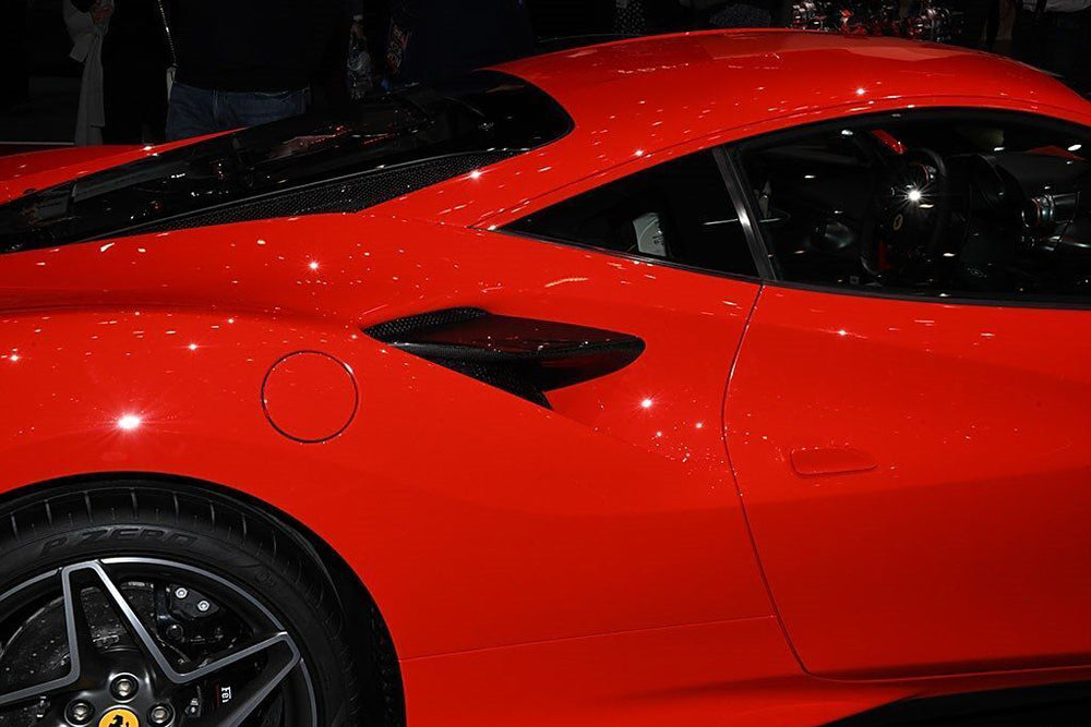 Aletas de entrada de aire laterales de fibra de carbono seca estilo OEM Ferrari F8 2019-2024