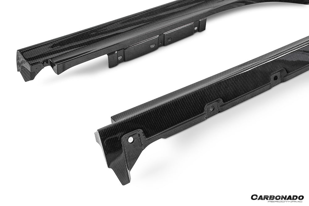 Faldones laterales de fibra de carbono para autoclave estilo OE Ferrari SF90 Stradale 2020 en adelante