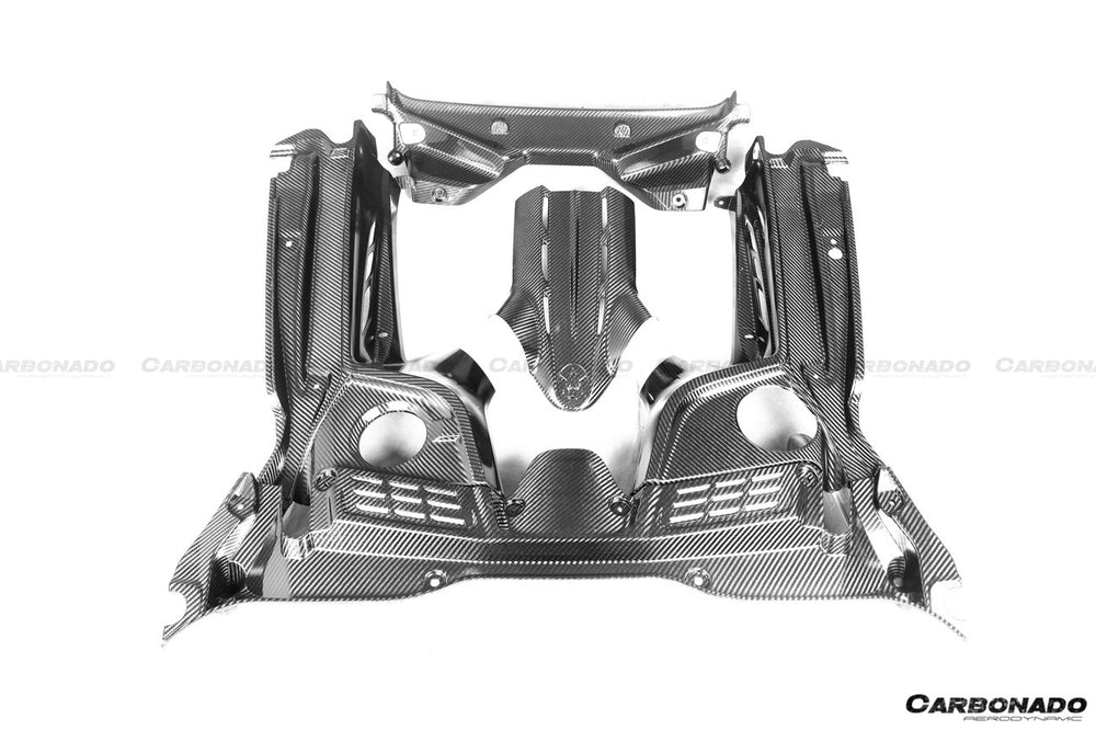 Interior del compartimiento del motor de fibra de carbono seca del Maserati MC20 2020-UP