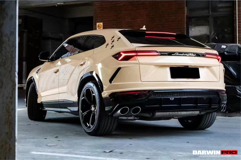 2023-2024 Lamborghini URUS S Convert Performante Style Rear Diffuser