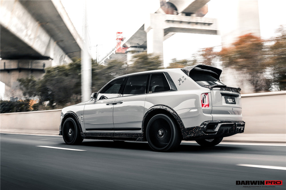 Cubierta de panel de puerta de fibra de carbono estilo BKSS de Rolls-Royce Cullinan 2018-2024