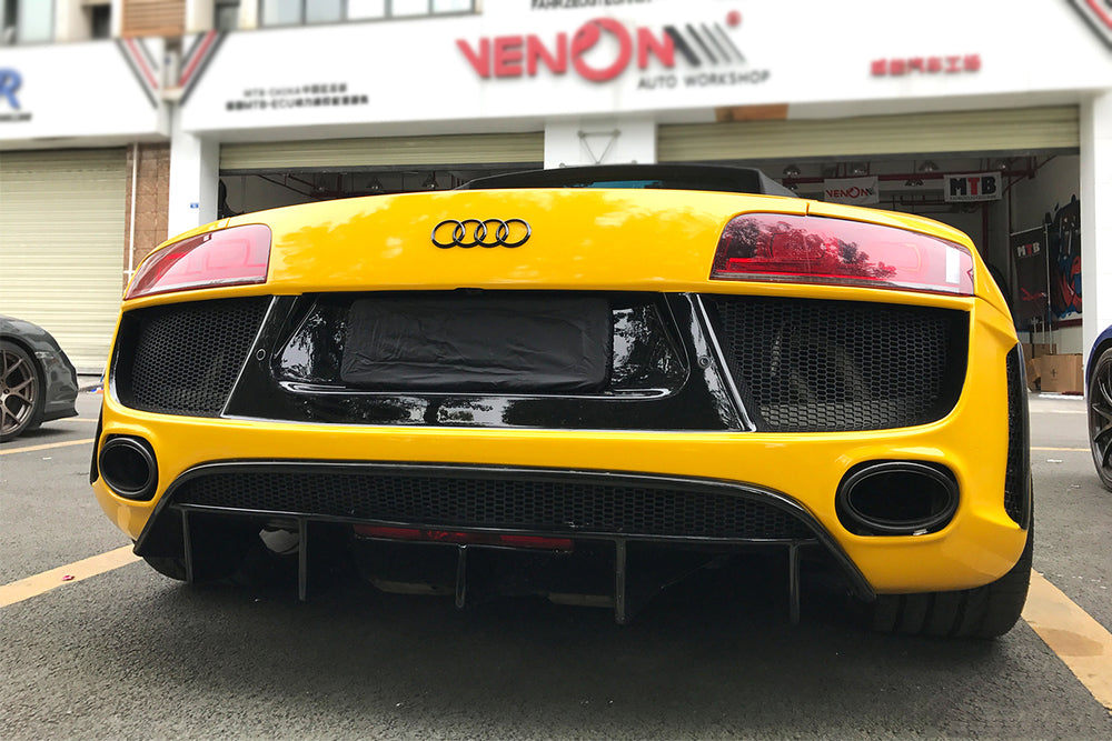 2006-2015 Audi R8 Coupe and Spyder DPGT Style Rear Bumper With Exhaust Tips