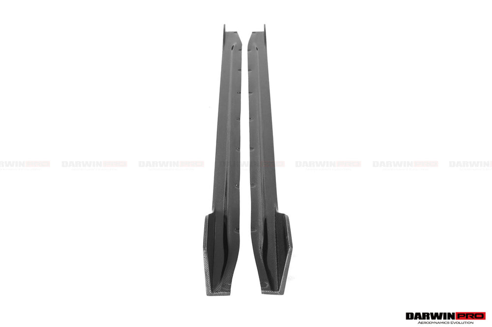 Faldones laterales de fibra de carbono estilo BKSS para BMW M4 G82/G83 2021 en adelante
