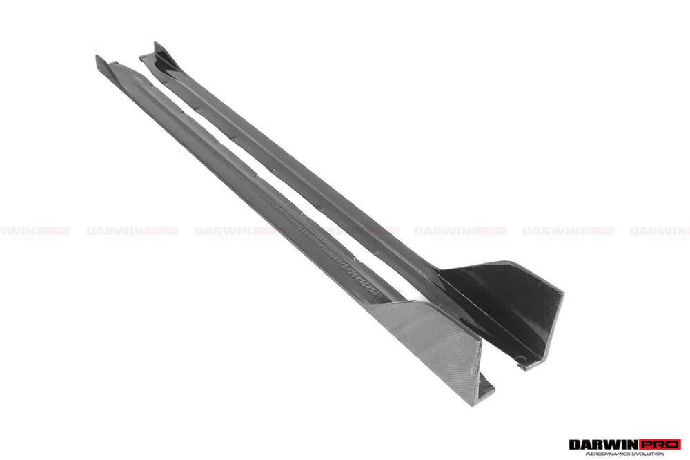 Faldones laterales de fibra de carbono estilo BKSS para BMW M4 G82/G83 2021 en adelante