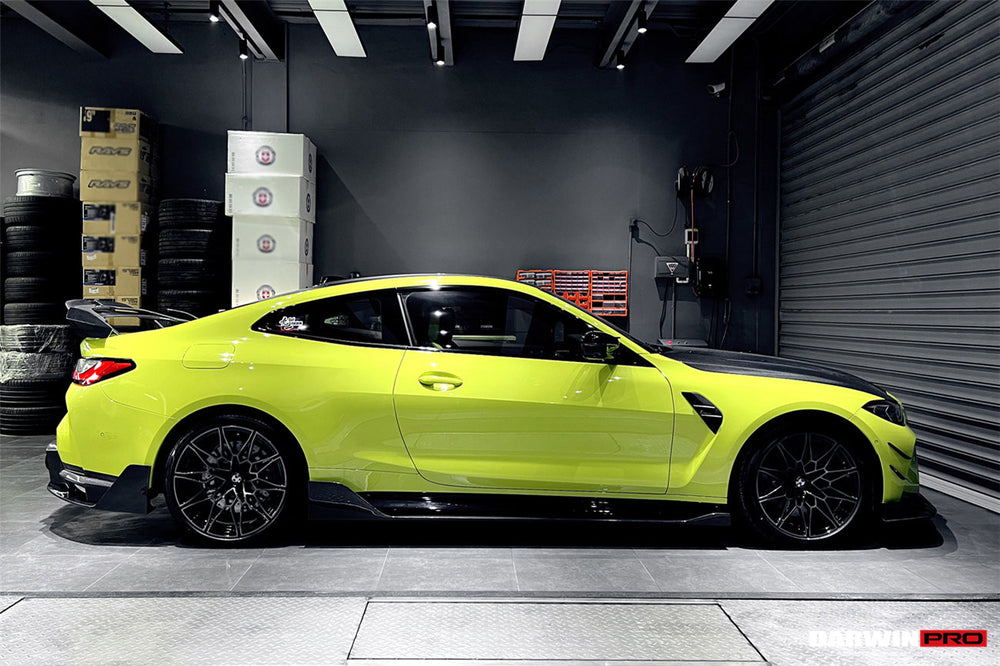 Faldones laterales de fibra de carbono estilo BKSS para BMW M4 G82/G83 2021 en adelante