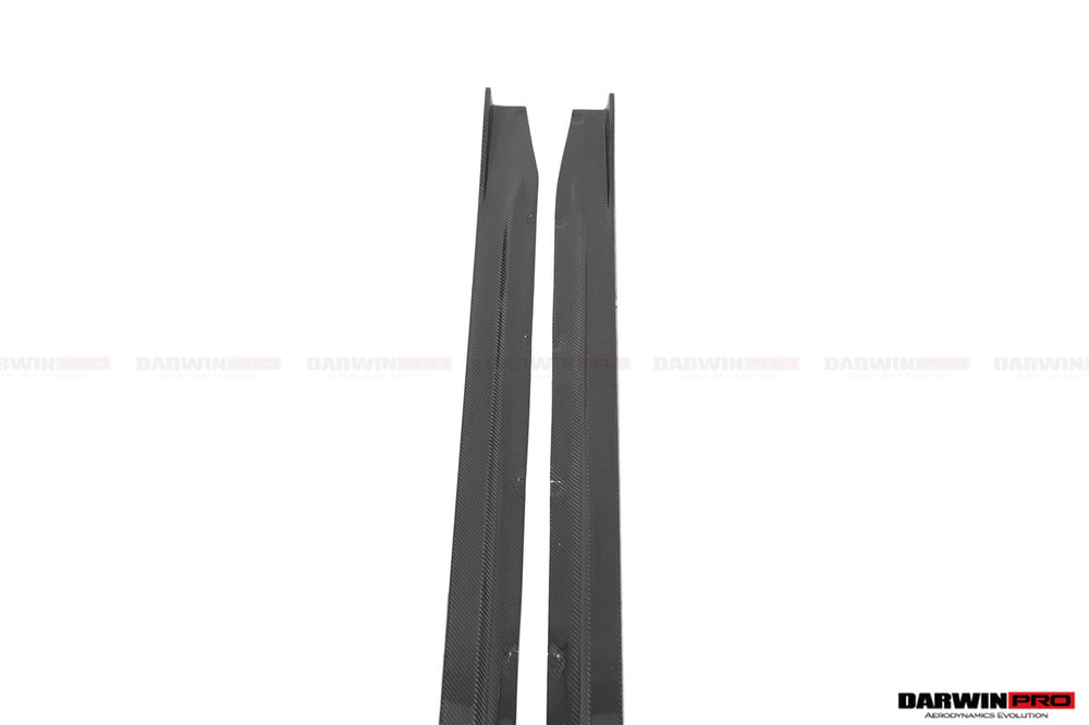 Faldones laterales de fibra de carbono estilo BKSS para BMW M4 G82/G83 2021 en adelante