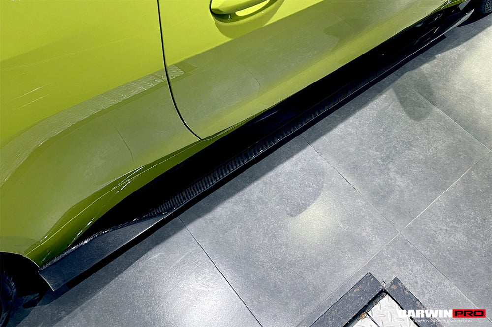 Faldones laterales de fibra de carbono estilo BKSS para BMW M4 G82/G83 2021 en adelante