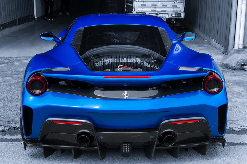 Parachoques trasero y alerón estilo pista Ferrari 488 GTB 2015-2020