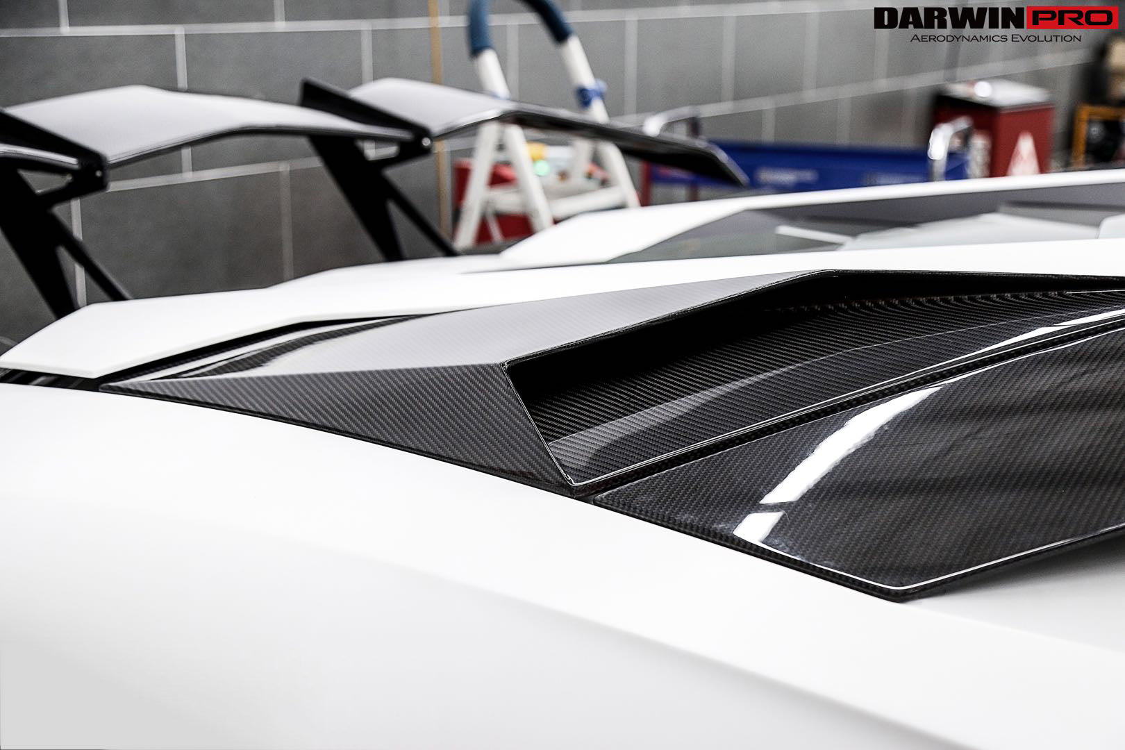 2011-2016 Lamborghini Aventador LP700 Coupe & Roadster BKSS Style Carbon Fiber Rear Side Scoops - DarwinPRO Aerodynamics