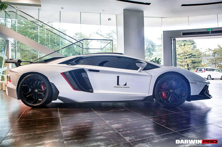 Faldones laterales de fibra de carbono debajo del tablero estilo BKSS para Lamborghini Aventador LP700 Coupe/Roadster 2011-2016