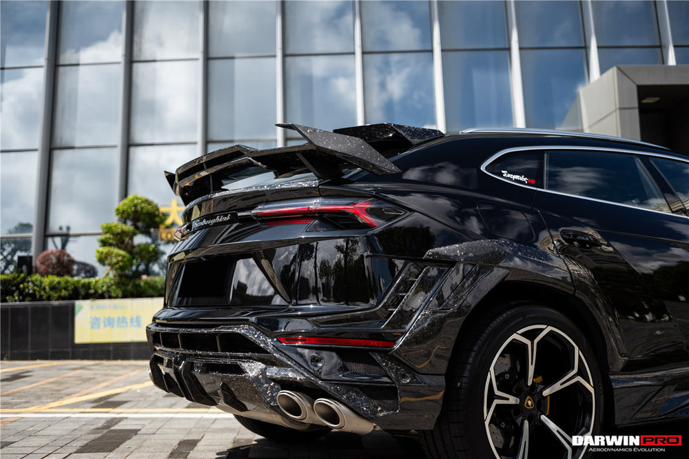 DarwinPRO 2018-2022 Lamborghini URUS BKSS Part Carbon Fiber Wide Body Kit