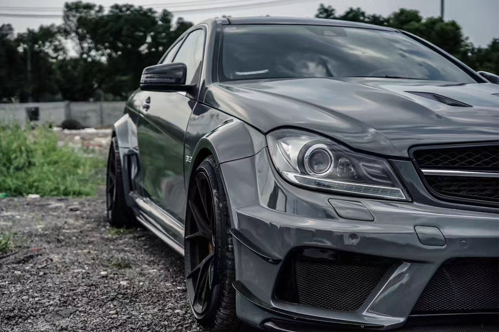 DarwinPRO 2012-2014 Mercedes Benz W204 C63 AMG BKSS Style Hood
