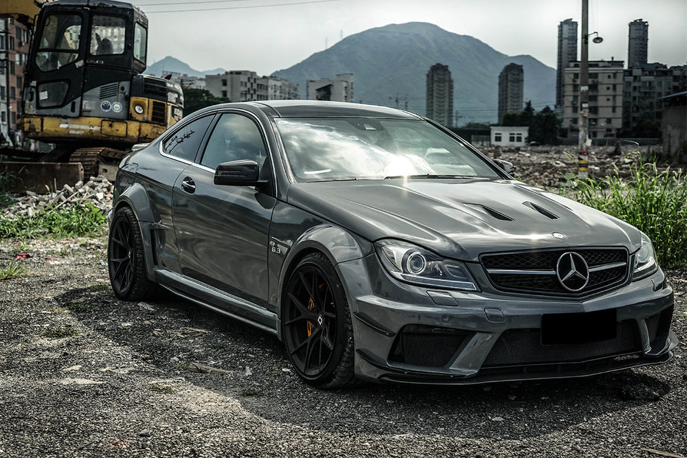 DarwinPRO 2012-2014 Mercedes Benz W204 C63 AMG BKSS Style Hood