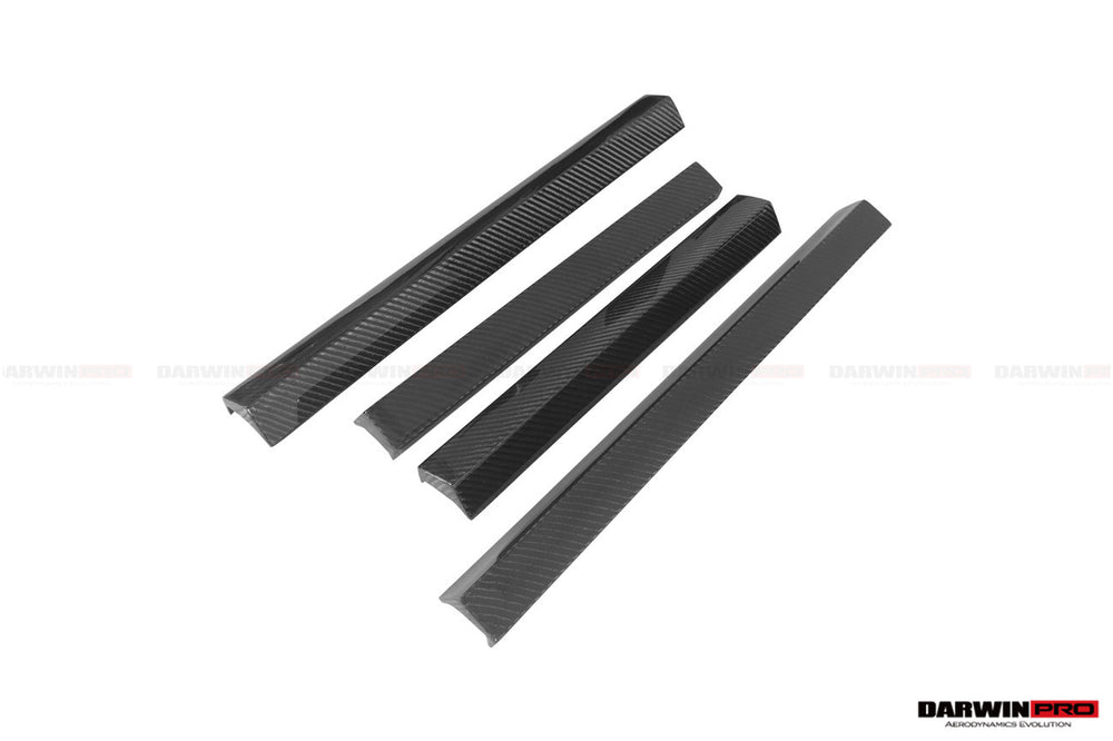 Cubierta de panel de puerta de fibra de carbono estilo BKSS de Rolls-Royce Cullinan 2018-2024