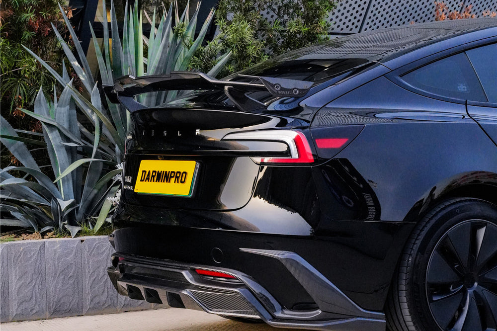 Faldón delantero central de fibra de carbono IMP Performance para Tesla Model 3 2017-2023