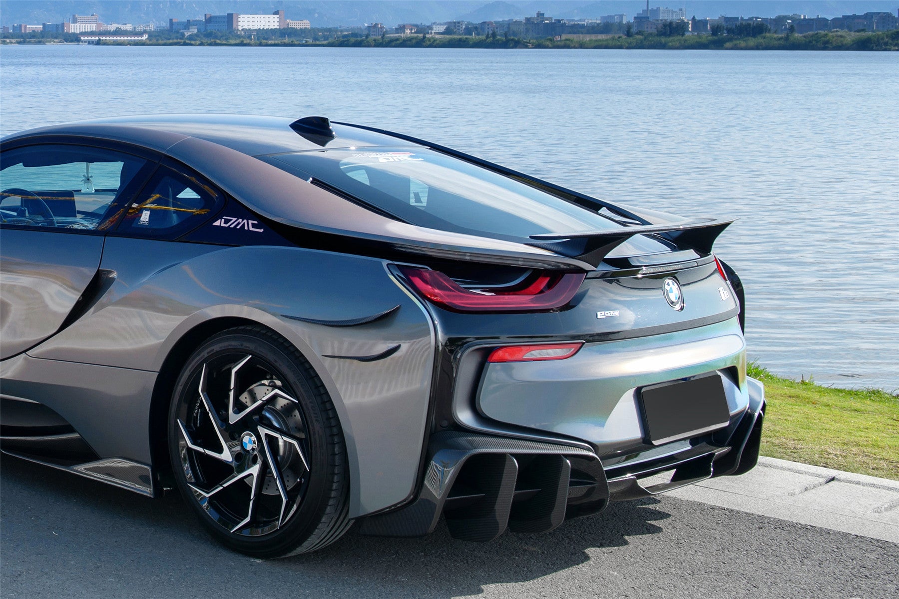 2014-2020 BMW i8 BZK Carbon Fiber Rear Canards
