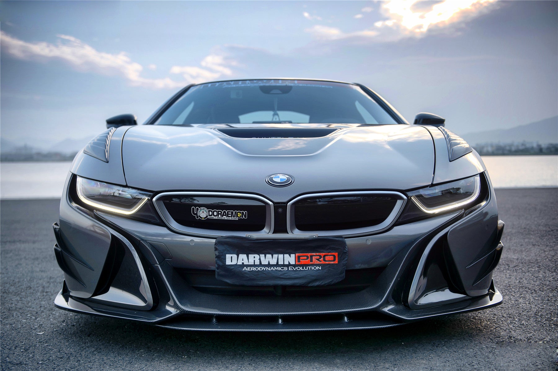 2014-2020 BMW i8 BZK Carbon Fiber Front Lip Splitter