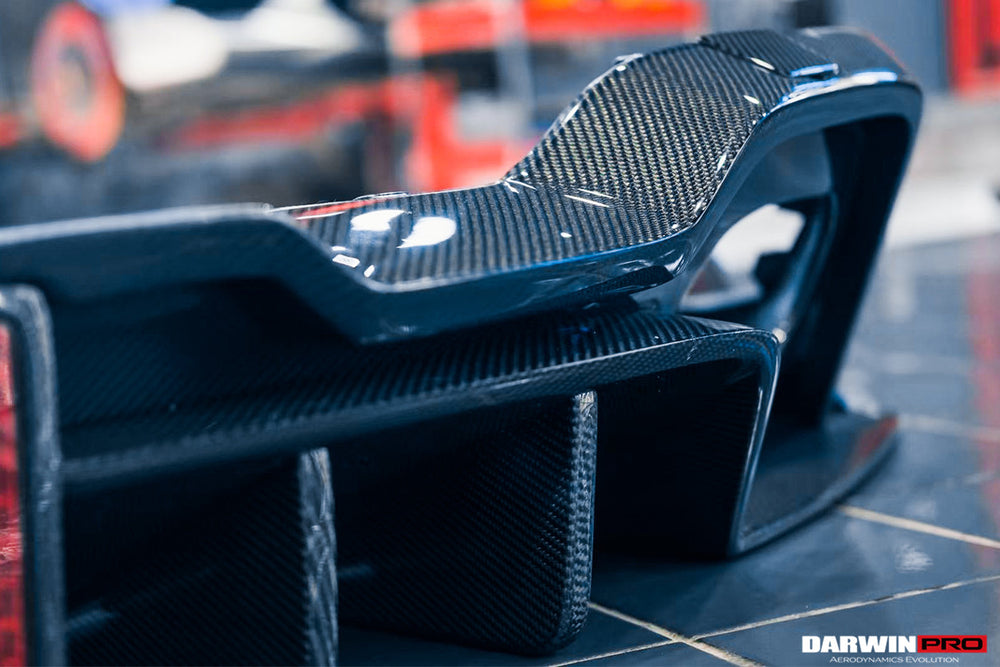 Difusor trasero de fibra de carbono estilo BKSS para BMW Serie 3 G20 y G28 2019-2022 (con 4 puntas de escape)