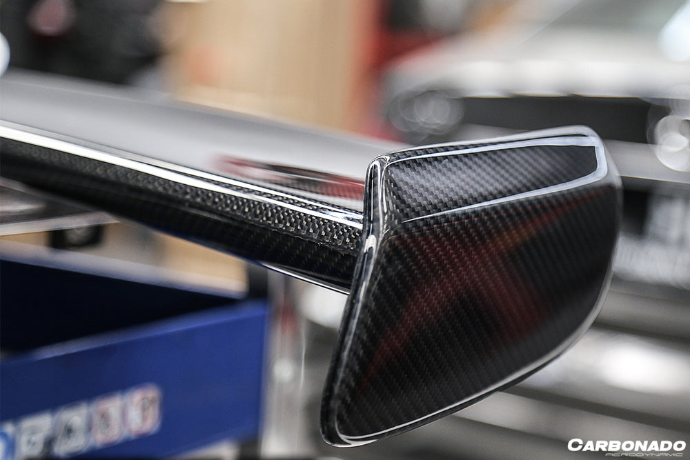 Mercedes Benz W204 C Class  C63 AMG Sedan BKSS Style Carbon Fiber Trunk Spoiler