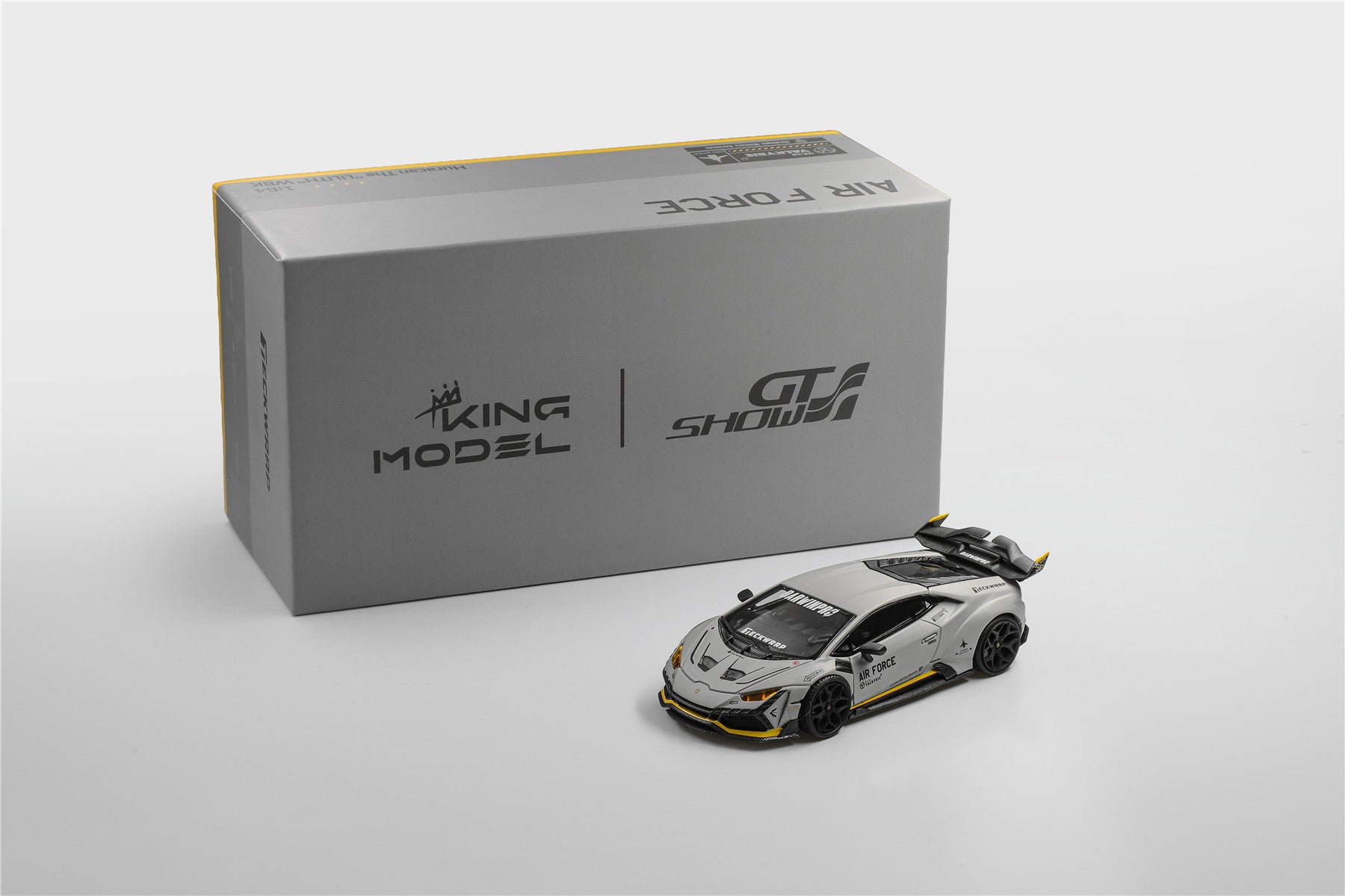 Limited Edition 1:64 Scale Diecast Lamborghini Huracan Wide Body