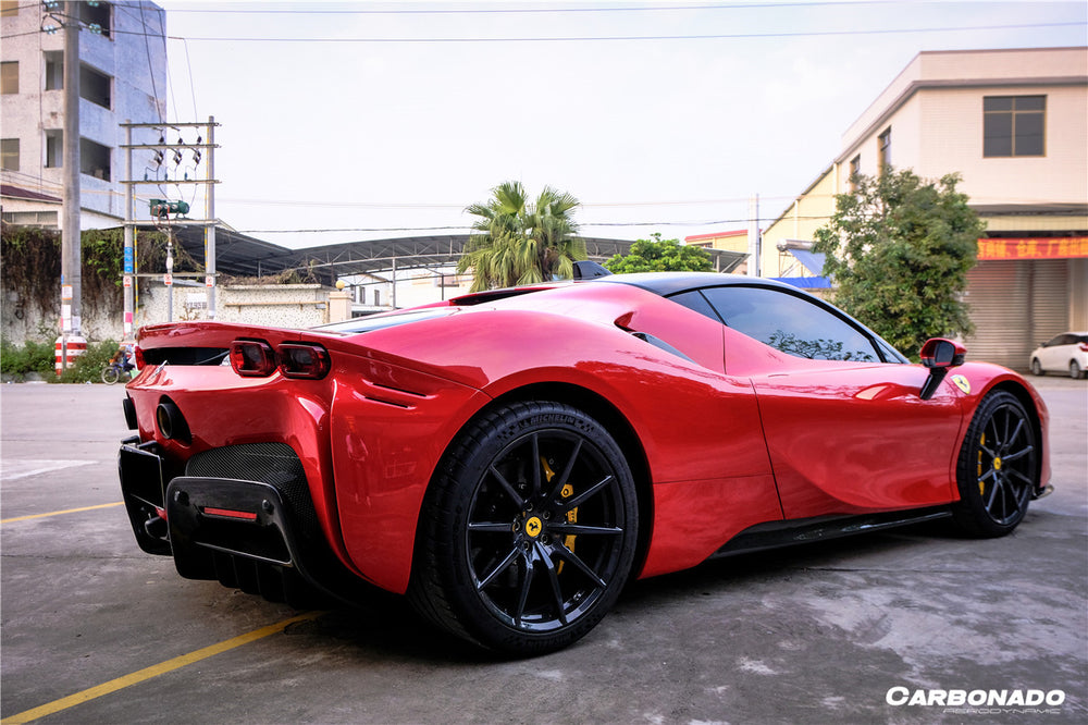 Faldones laterales de fibra de carbono para autoclave estilo OE Ferrari SF90 Stradale 2020 en adelante