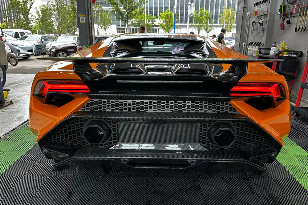 2019-2023 Lamborghini Huracan EVO Convert Tecnica Style Rear Bumper - DarwinPRO Aerodynamics