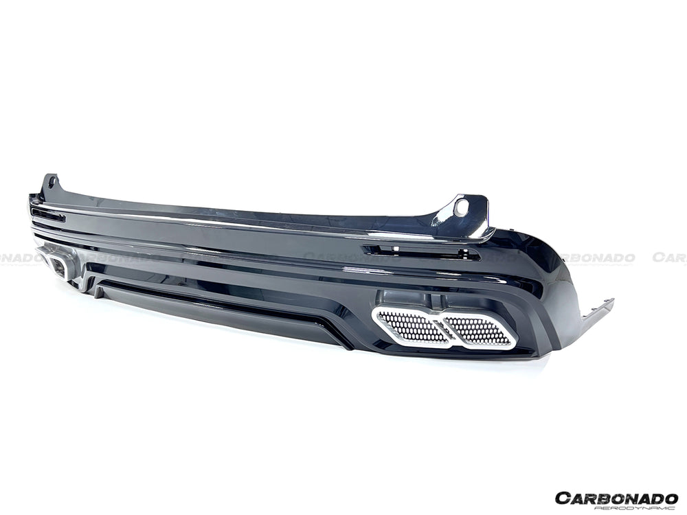 2021 UP Toyota Sienna Thunder Style PP Rear Diffuser with Tips - Carbonado