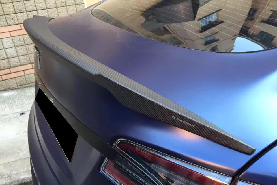 2012-2015 Tesla S Pre-facelift RS Style Carbon Fiber Trunk Spoiler - Carbonado